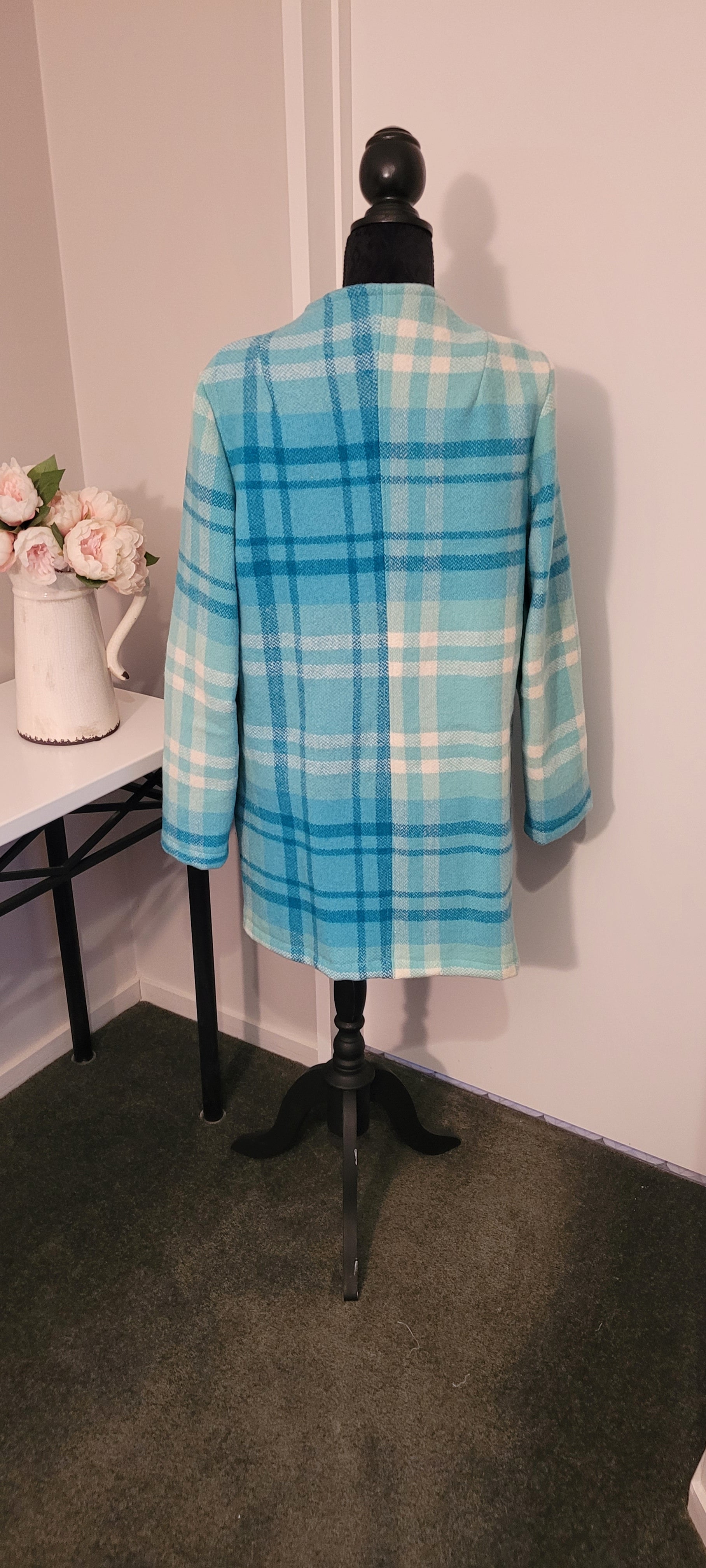 Ladies Woolen Coat